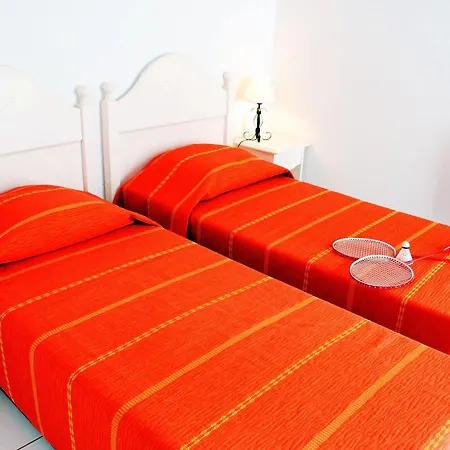 Nemea Les Rives Du Lac Holiday park 3*